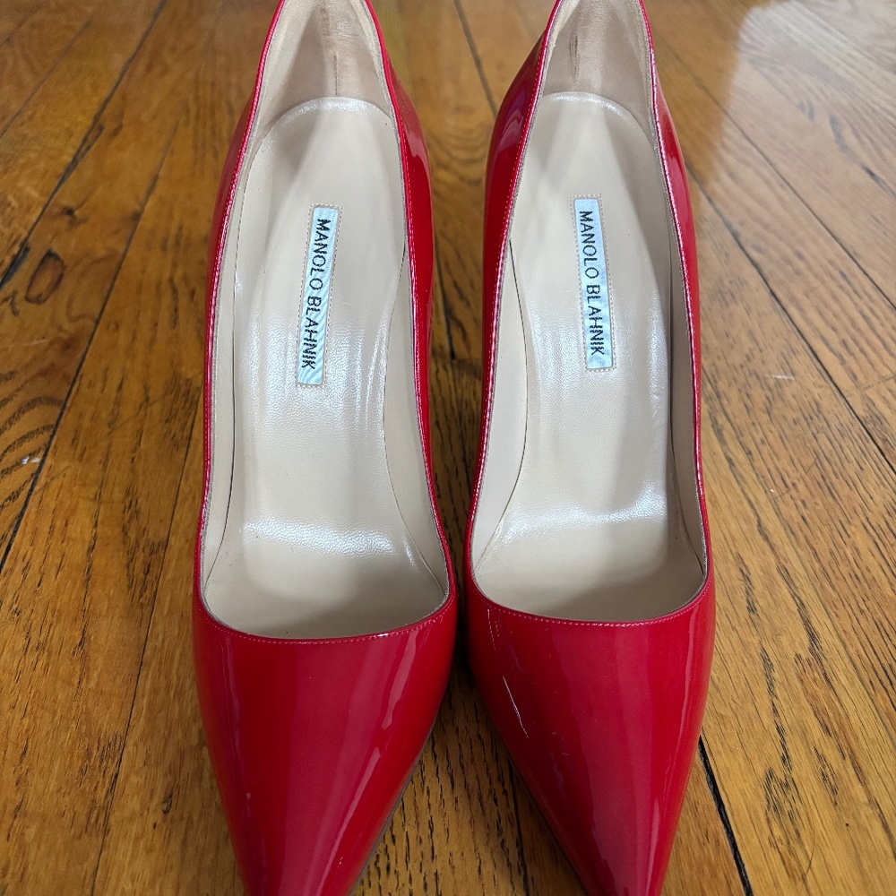 Manolo Blahnik Red Pumps